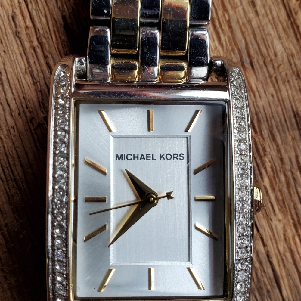 MICHAEL KORS WOMENS WATCH